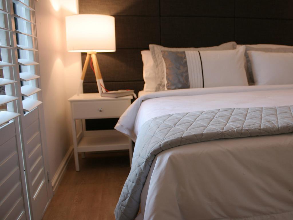 Haven On The Park Hotel Perth Room photo