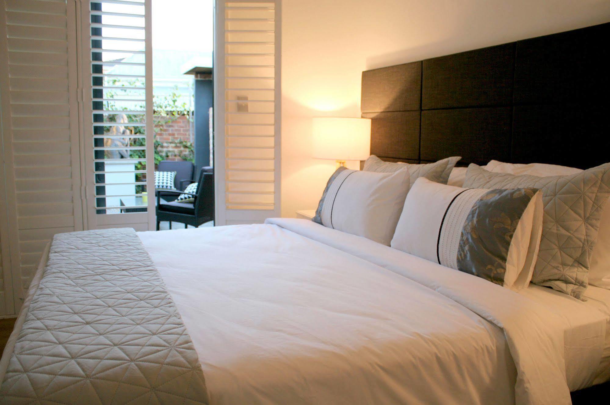 Haven On The Park Hotel Perth Exterior photo